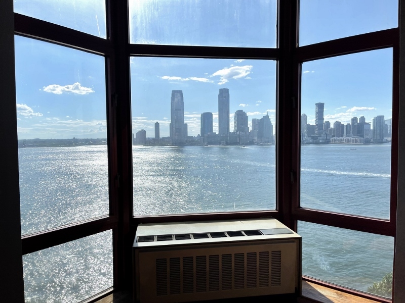 HT-B Hudson Tower